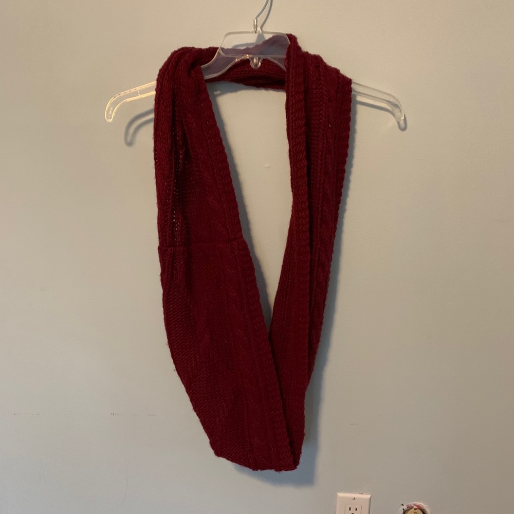 Infinity Scarf - Picture 2 of 3